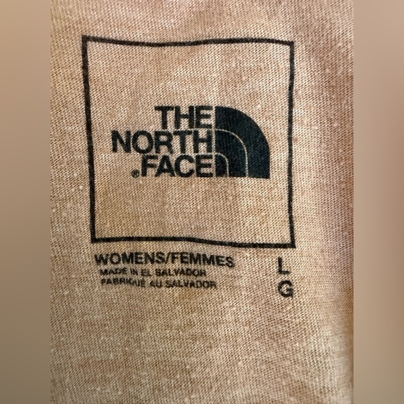🌄 The North Face Women’s Graphic Tee Large Rust Pink Retro Mountain Logo Shirt - Picture 6 of 13